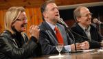 El presidente del Gobierno aragonés, Marcelino Iglesias, ha celebrado el Día de la Constitución en el IES Pirámide de Huesca