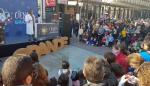 El Gobierno de Aragón saca la ciencia a la calle para acercarla a las más jóvenes