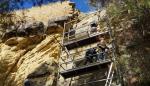 Patrimonio inicia las obras de consolidación de la muralla de la Peña de Ayllón de Uncastillo