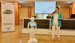 La consejera y el robot Pepper han abierto la jornada inspiradora