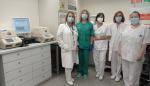 Las microbiólogas Ana Milagro y Concepción López y las técnicos Beatriz Gilaberte, Nieves Martínez y Yolanda Gracia.