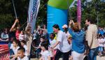 Ana Moracho, Isaac Claver y Mónica Martínez, en una de las salidas de la carrera