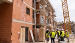 Octavio López y Lorena Orduna, visitan las obras de La Merced y la parcela del Polígono de las Harineras