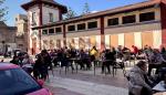 Plaza del Mercado de Catarroja que ya recobra el pulso de la normalidad tras ser devastada la localidad por la DANA