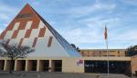 En la imagen, exterior del IES Pirámide de Huesca.