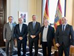El presidente Azcón se ha reunido con los representantes de la Cámara de Comercio
