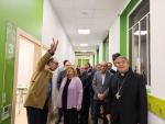 La consejera ha visitado las nuevas instalaciones del Colegio Sagrada Familia, junto al obispo de Tarazona.