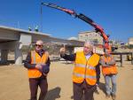 El consejero Octavio López ha supervisado hoy las obras del nuevo puente.
