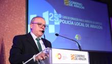 José Luis Pinedo, secretario general técnico del Departamento de Presidencia, en la clausura del XXV Curso de Formación de Policías Locales