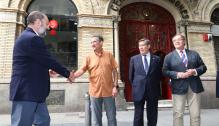 Lambán firma la recepción del inmueble del Centro Aragonés de Barcelona