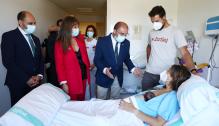 El Presidente de Aragón visita el Hospital de Barbastro