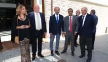 Lambán asiste a la presentación de proyectos de renovables en Andorra