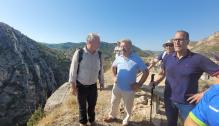 El consejero de Educación, Cultura y Deporte del Gobierno de Aragón, Felipe Faci, en el Parque Cultural del Río Martín