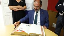 Lambán visita la Fundación "La Caridad"