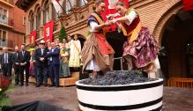 Lambán asiste a la fiesta de la vendimia de Cariñena