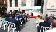 Lambán inaugura la exposición "40 años Creciendo en la provincia de Teruel