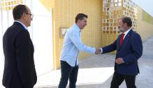 El Presidente de Aragón visita las instalaciones del CEIP María Zambrano