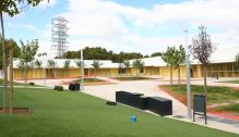 El Presidente de Aragón visita las instalaciones del CEIP María Zambrano