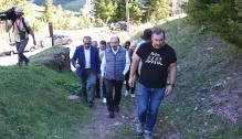 Lambán visita el yacimiento arqueológico del Hospital de Santa Cristina de Somport