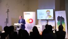 Javier Sierra recibe el Premio de las Letras Aragonesas