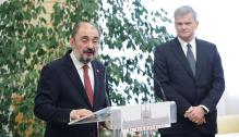 El Presidente de Aragón mantiene una reunión con el director de Amazon para abordar los proyectos de la multinacional en Aragón
