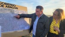 Mayte Pérez visita la futura vía de acceso entre Cella y el aeropuerto de Teruel