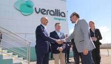 Lambán visita la empresa Verallia Spain