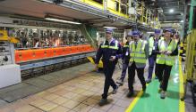 Lambán visita la empresa Verallia Spain