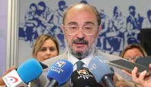 Javier Lambán visita las obras de ampliación de Certest Biotec