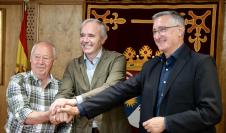 El presidente Azcón firma un convenio de colaboración con el Ayuntamiento de Panticosa para la puesta en marcha del tobogán de montaña en el marco del Plan Pirineos