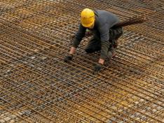 El proyecto busca mejorar la seguridad de los trabajadores en el sector de la construcción.