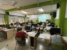 Imagen de la primera prueba de oposición, celebrada el 15 de junio en el IES Santiago Hernández de Zaragoza