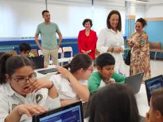 Una docena de chicos y chicas del CEIP Torre Ramona están mejorando sus habilidades digitales al amparo del proyecto CODI
