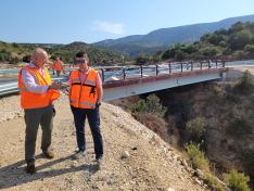 El director general de Carreteras e Infraestructuras, Miguel Ángel Arminio, ha supervisado hoy dos carreteras de la red autonómica que han sido objeto de obras