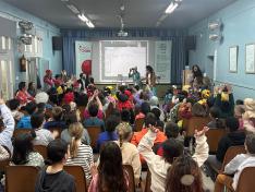 Celebración del Día de la Paz en el CEIP Joaquín Costa, de Graus.