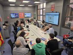 Reunión en la Sala de Crisis del 112 este lunes para coordinar la respuesta ante la crecida ordinaria del Ebro.