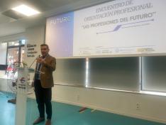 El director general de Planificación, Centros y FP, Luis Mallada, ha inaugurado el encuentro 'Las profesiones del futuro'.