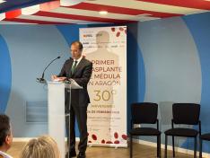 El consejero durante la inauguración del XXX aniversario del trasplante de médula en Aragón
