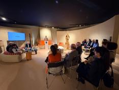 Mesa redonda sobre el 30 aniversario del IAACC Pablo Serrano en ARCO.