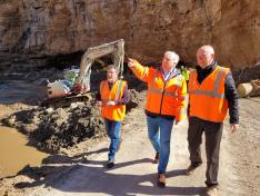 Octavio López y Miguel Ángel Arminio han supervisado las obras para reabrir la carretera.