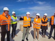 Octavio López y Emma Buj, presidente y vicepresidenta del Consorcio, han supervisado hoy el desarrollo de la obra de la fábrica de dirigibles estratosféricos.