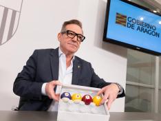 Sorteo para dirimir empates en el proceso de escolarización. Luis Mallada, director general de Planificación, Centros y FP.