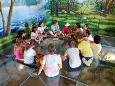 Un grupo de niños, en el campus de La Alfranca.
