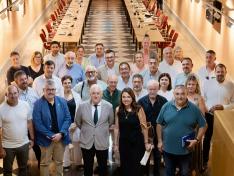 Foto de famila del Consejo de Cooperación Comarcal presidido por Octavio López celebrado hoy en el Edificio Pignatelli.