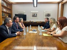 La vicepresidenta ha mantenido una reunión con los colegios de abogados de las tres provincias