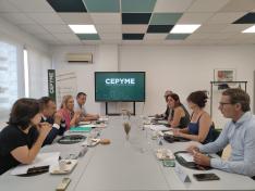 La consejera de Economía, Competitividad y Empleo, Eva Valle, ha realizado su primera visita institucional a Cepyme Aragón en la que se ha reunido con representantes de las tres provincias aragonesas.