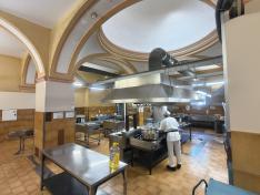 Imagen de la cocina del Hospital Nuestra Señora de Gracia, que ha recuperado hoy su actividad