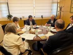 La consejera de Agricultura, Ganadería y Alimentación, Arancha Simón, durante la reunión mantenida con representantes de Agroseguro.
