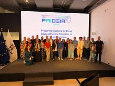 Arancha Cendoya, jefa de unidad de Formación y Coordinación Educativa, ha asistido en representación del Departamento de Educación
