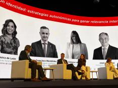 El consejero de Medio Ambiente y Turismo en el Gobierno de Aragón, Luis Biendicho, este jueves en la mesa redonda celebrada en Turespaña